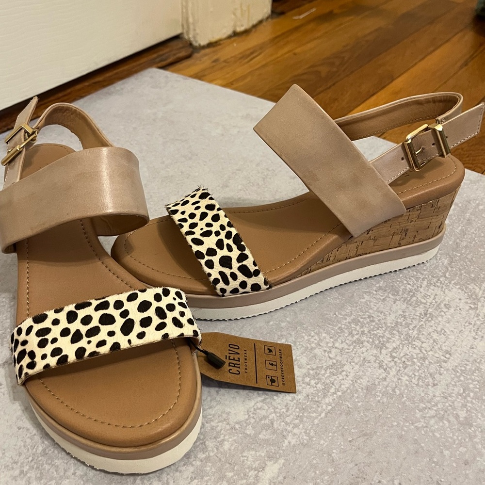 Crevo Animal Print Leather Wedge Sandals in Off-White Size 7